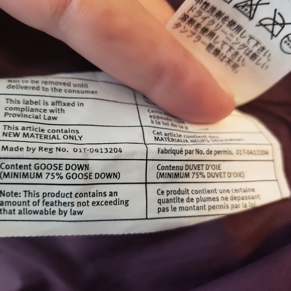 Eddie Bauer goose down purple puffer floral vest size small - Picture 12 of 13